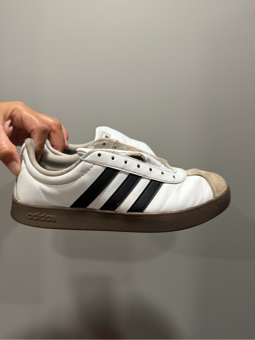 adidas White Sneakers with Black Stripes and Brown Sole